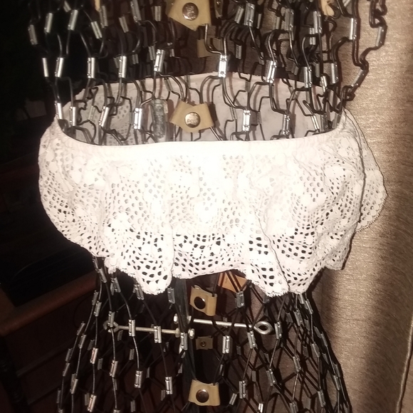 ⬇️$60 VICTORIA'S SECRET flounce bra - Picture 2 of 5